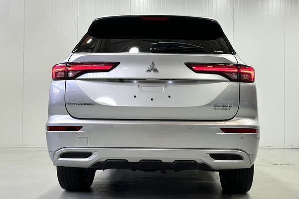 2024 Mitsubishi Outlander PHEV Exceed ZM AWD