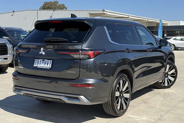 2025 Mitsubishi Outlander Exceed Tourer ZM