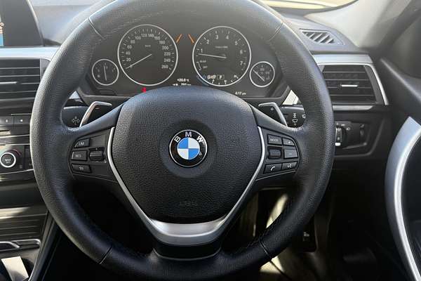 2016 BMW 3 Series 320i Sport Line F30 LCI