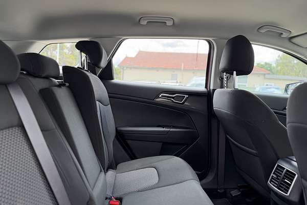 2024 Kia Sportage S NQ5