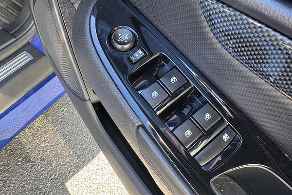 2016 Holden Commodore SV6 Black VF Series II