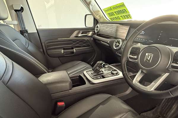 2023 GWM Tank 300 ULTRA PETROL