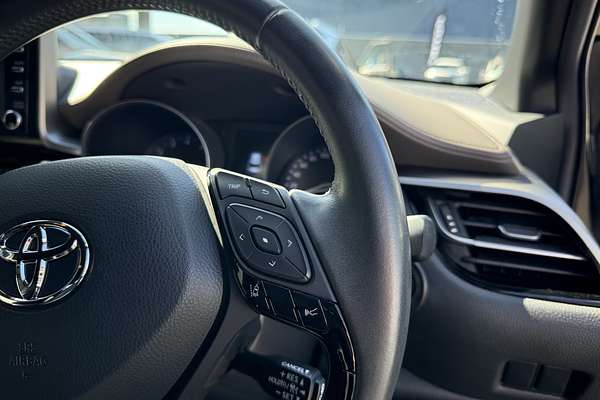 2022 Toyota C-HR Koba NGX50R