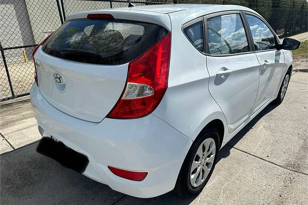 2016 Hyundai Accent Active RB4