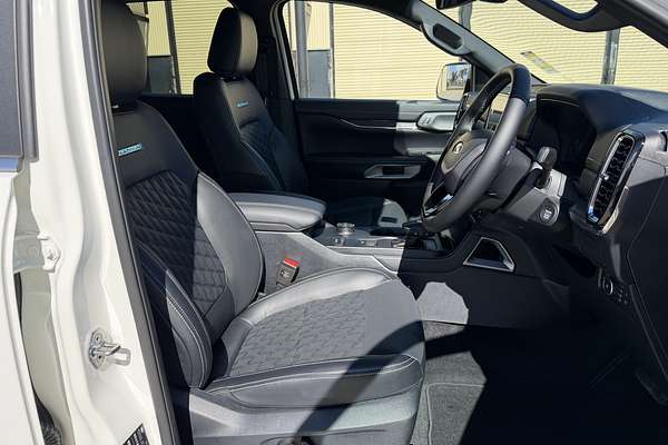 2025 Ford Ranger Platinum  4X4 3.0L