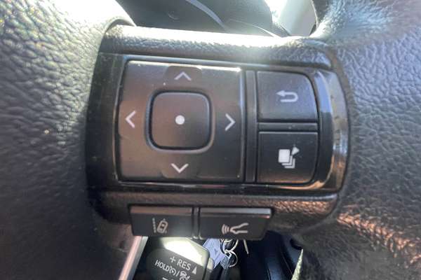 2019 Toyota Hilux SR GUN126R 4X4
