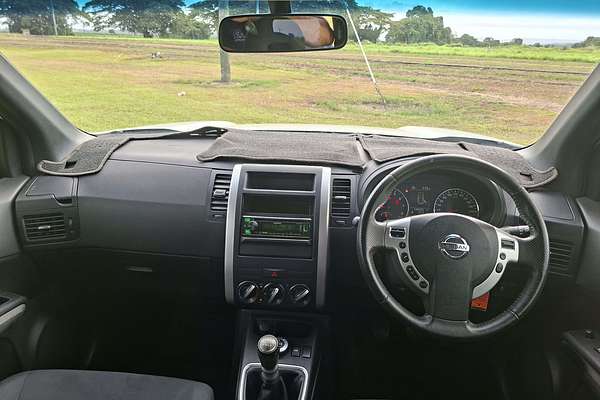 2013 Nissan X-TRAIL ST T31