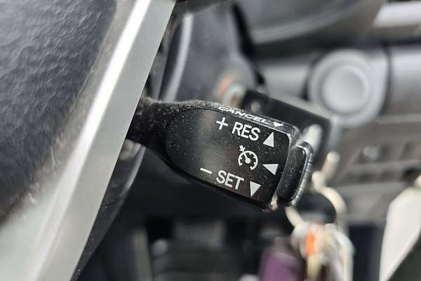 2017 Toyota Hilux Workmate TGN121R Rear Wheel Drive