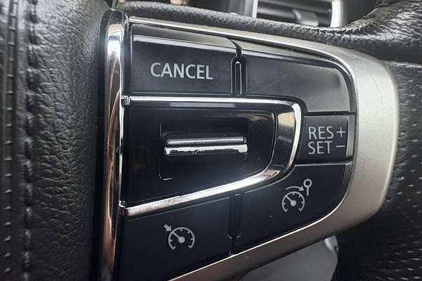 2017 Mitsubishi Pajero Sport GLS QE