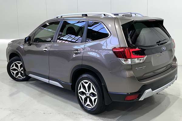 2022 Subaru Forester Hybrid L S5 4X4