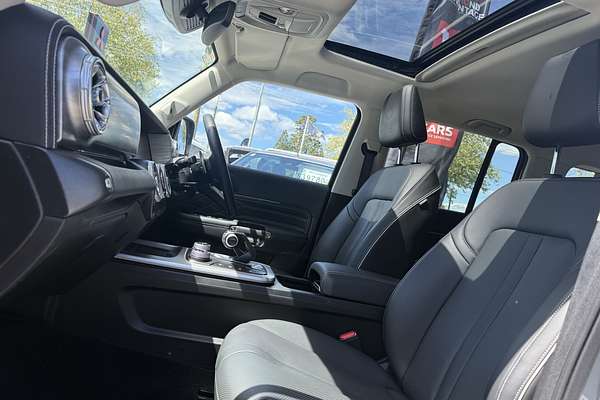 2023 GWM Tank 300 Ultra Hybrid P01