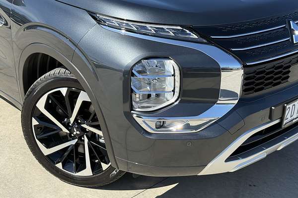 2025 Mitsubishi Outlander PHEV Exceed ZM