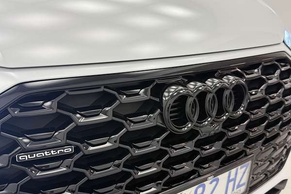 2023 Audi Q5 45 TFSI S line FY