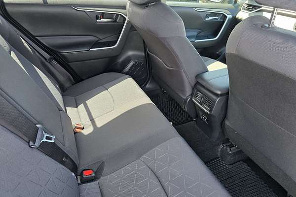 2020 Toyota RAV4 GXL AXAH54R