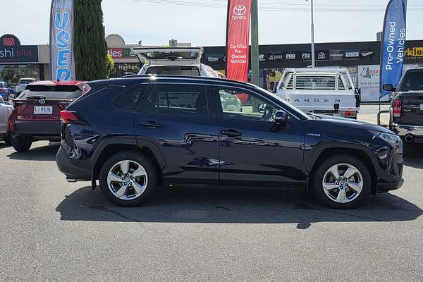 2020 Toyota RAV4 GXL AXAH54R