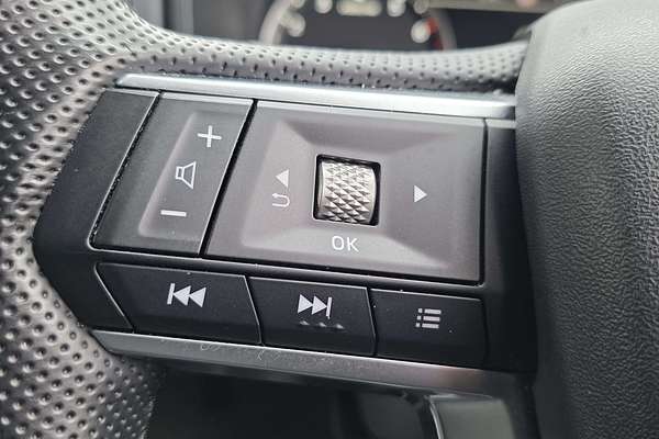 2024 Mitsubishi Outlander LS ZM