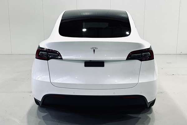 2023 Tesla Model Y Rear-Wheel Drive