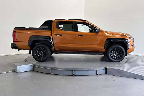 2025 Mitsubishi Triton GSR MV 4X4
