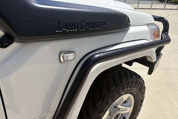 2020 Toyota Landcruiser GXL VDJ79R