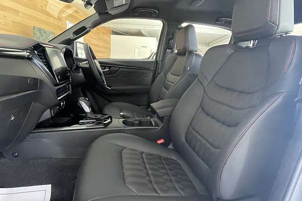 2025 Isuzu D-MAX X-TERRAIN 4X4