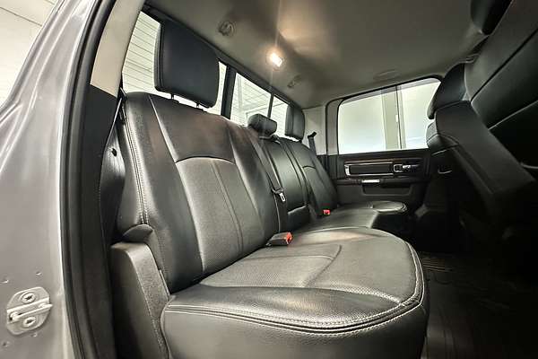 2019 RAM 1500 Express RamBox DS 4X4 SWB