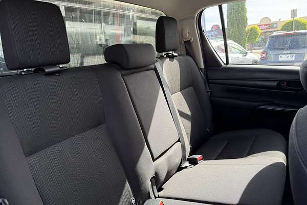 2025 Toyota Hilux SR GUN126R 4X4