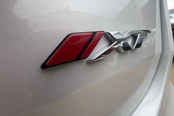 2025 Isuzu MU-X X-TERRAIN