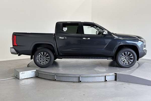2025 Mitsubishi Triton GLS MV 4X4