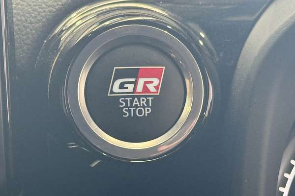 2022 Toyota Landcruiser GR Sport FJA300R