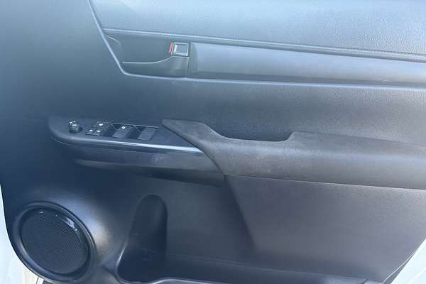 2022 Toyota Hilux SR GUN126R 4X4