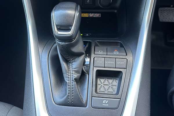2022 Toyota RAV4 GXL AXAH52R
