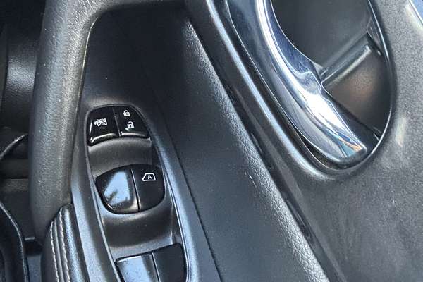 2017 Nissan X-TRAIL ST T32