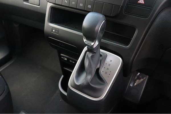 2025 Hyundai STARIA  US4.V3