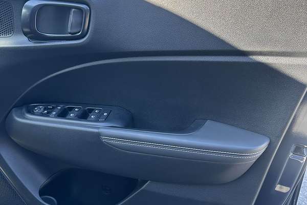 2025 Hyundai Venue Active QX.V5