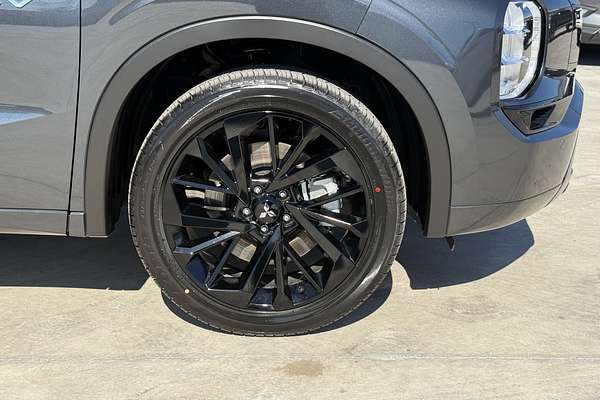 2025 Mitsubishi Outlander PHEV GSR ZM