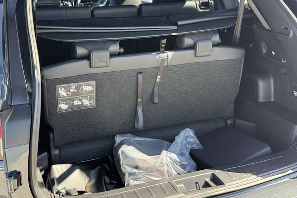 2025 Mitsubishi Outlander PHEV GSR ZM