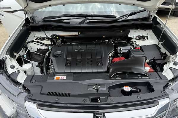 2017 Mitsubishi Unknown