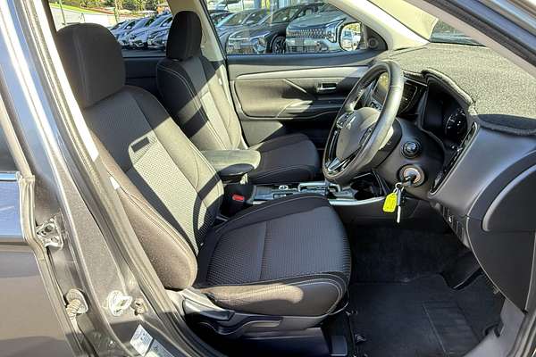 2017 Mitsubishi Outlander LS ZK