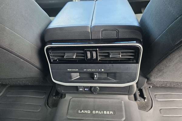 2023 Toyota Landcruiser GXL FJA300R