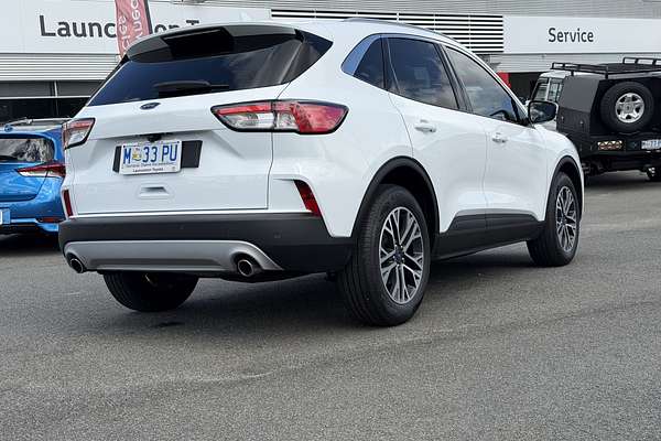 2021 Ford Escape ZH