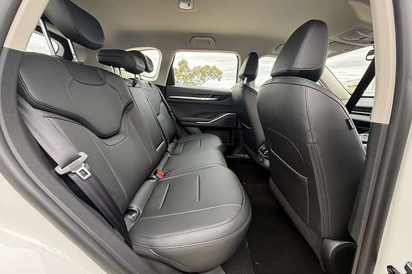 2025 GWM Haval H6 Lux B01