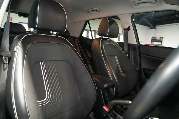 2021 Hyundai Venue Elite QX.V3