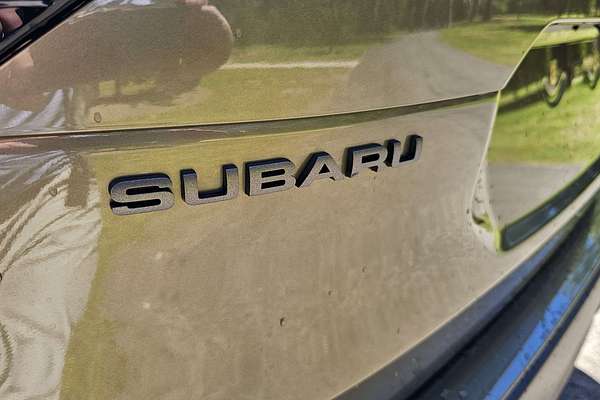 2025 Subaru Forester Hybrid Touring S6