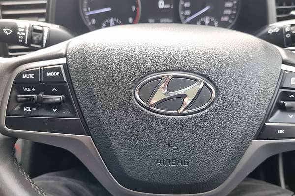 2017 Hyundai Elantra Elite AD