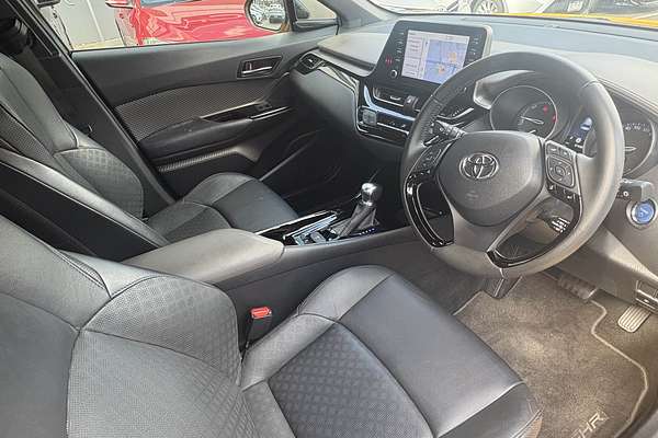 2022 Toyota C-HR Koba ZYX10R