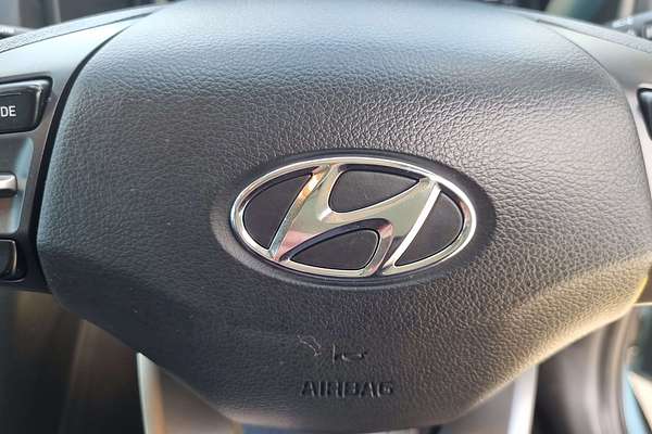 2020 Hyundai Kona Elite OS.3
