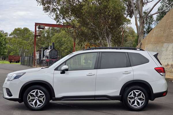 2023 Subaru Forester 2.5i S5