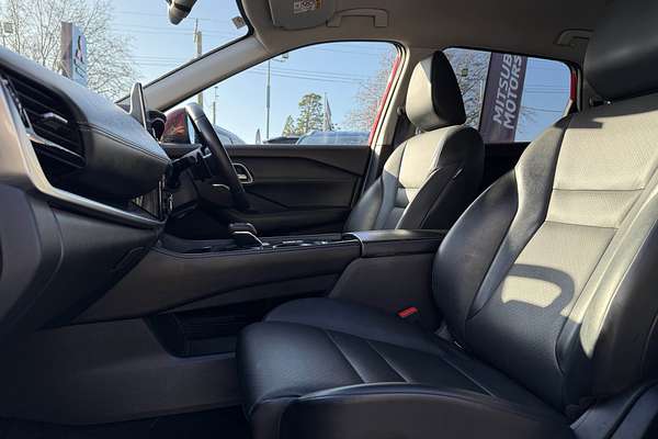 2022 Nissan X-TRAIL ST-L T33