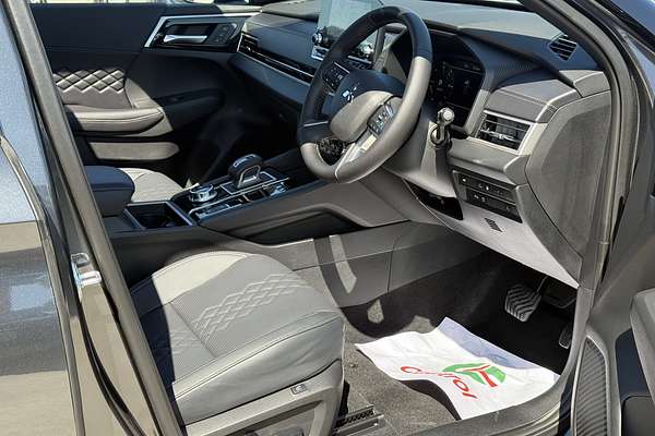 2025 Mitsubishi Outlander PHEV GSR ZM