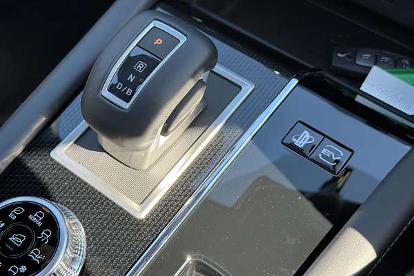 2025 Mitsubishi Outlander PHEV GSR ZM